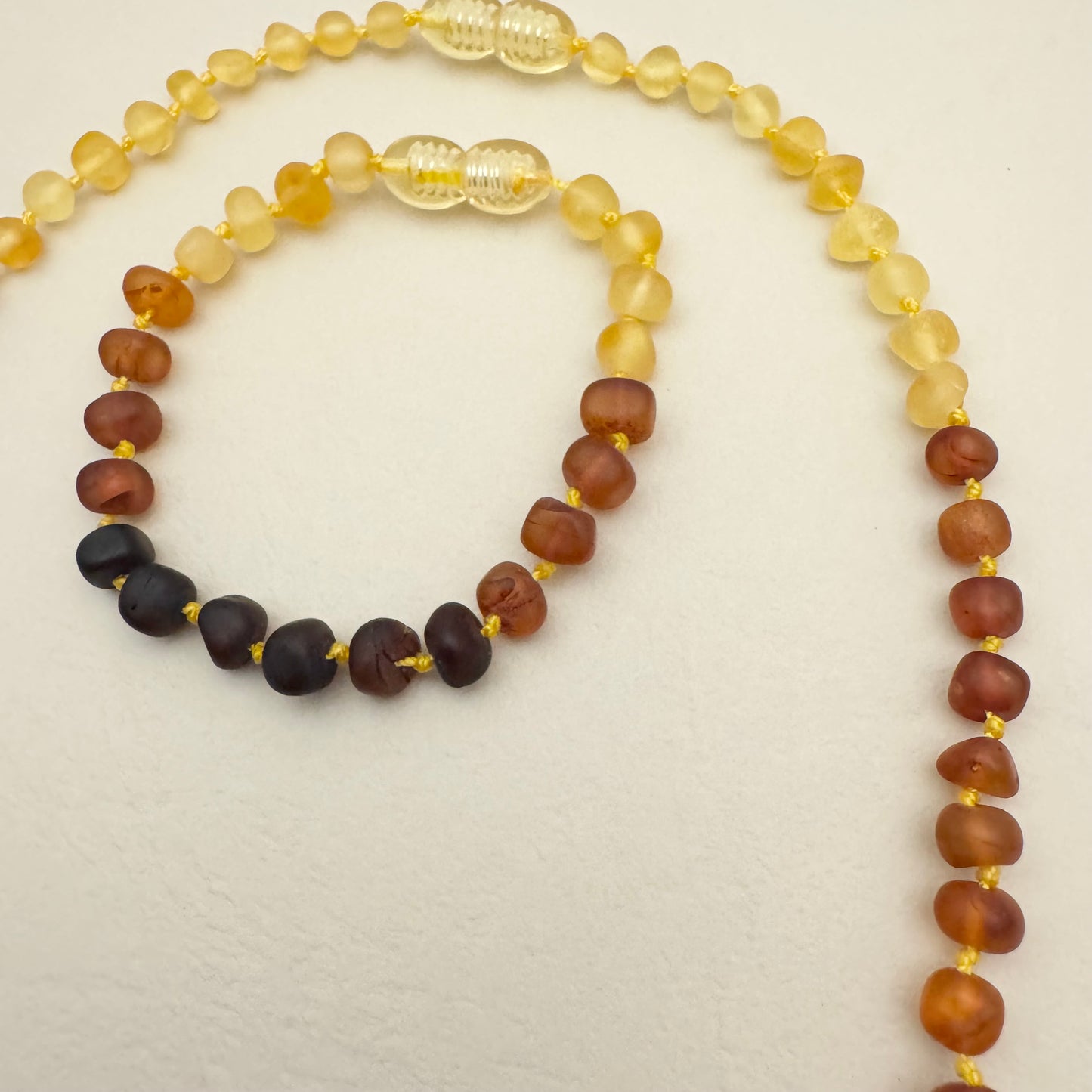 Ambre - Collier et Bracelet pour bébé