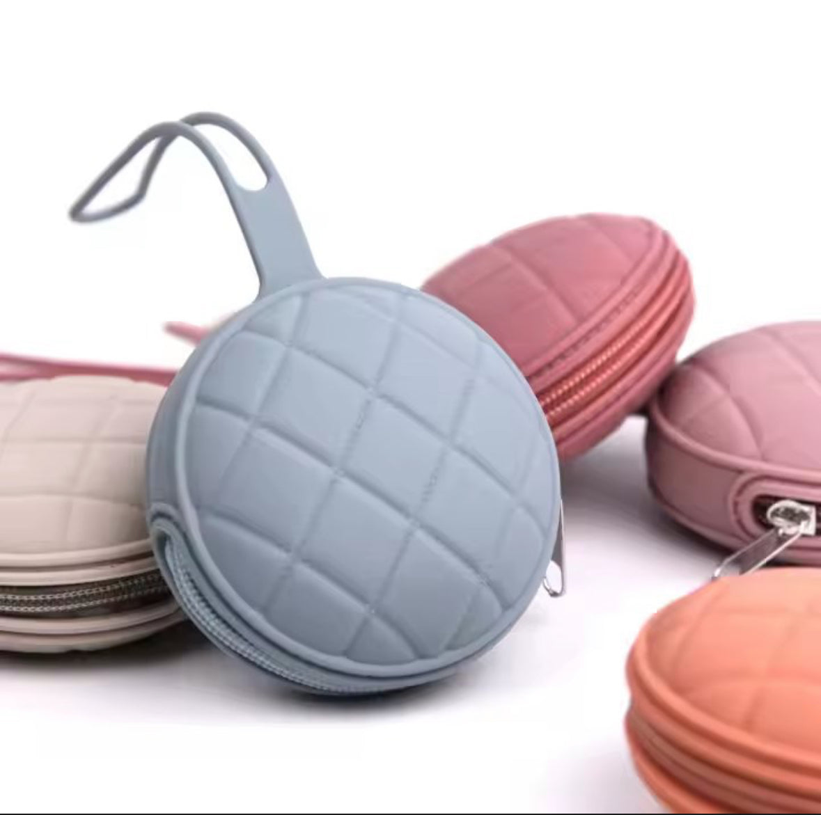 Pochette en silicone pour tétine & attache-tétine