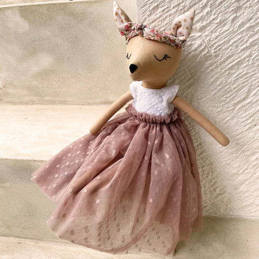 Poupée biche en tissu – Jane