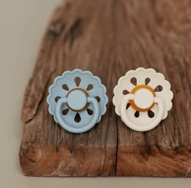 tetine fleur latex naturel couleur bleu beige